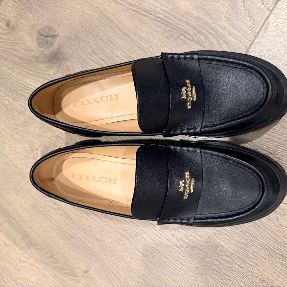 Coach Ruthie Loafer - Picture 4 of 5